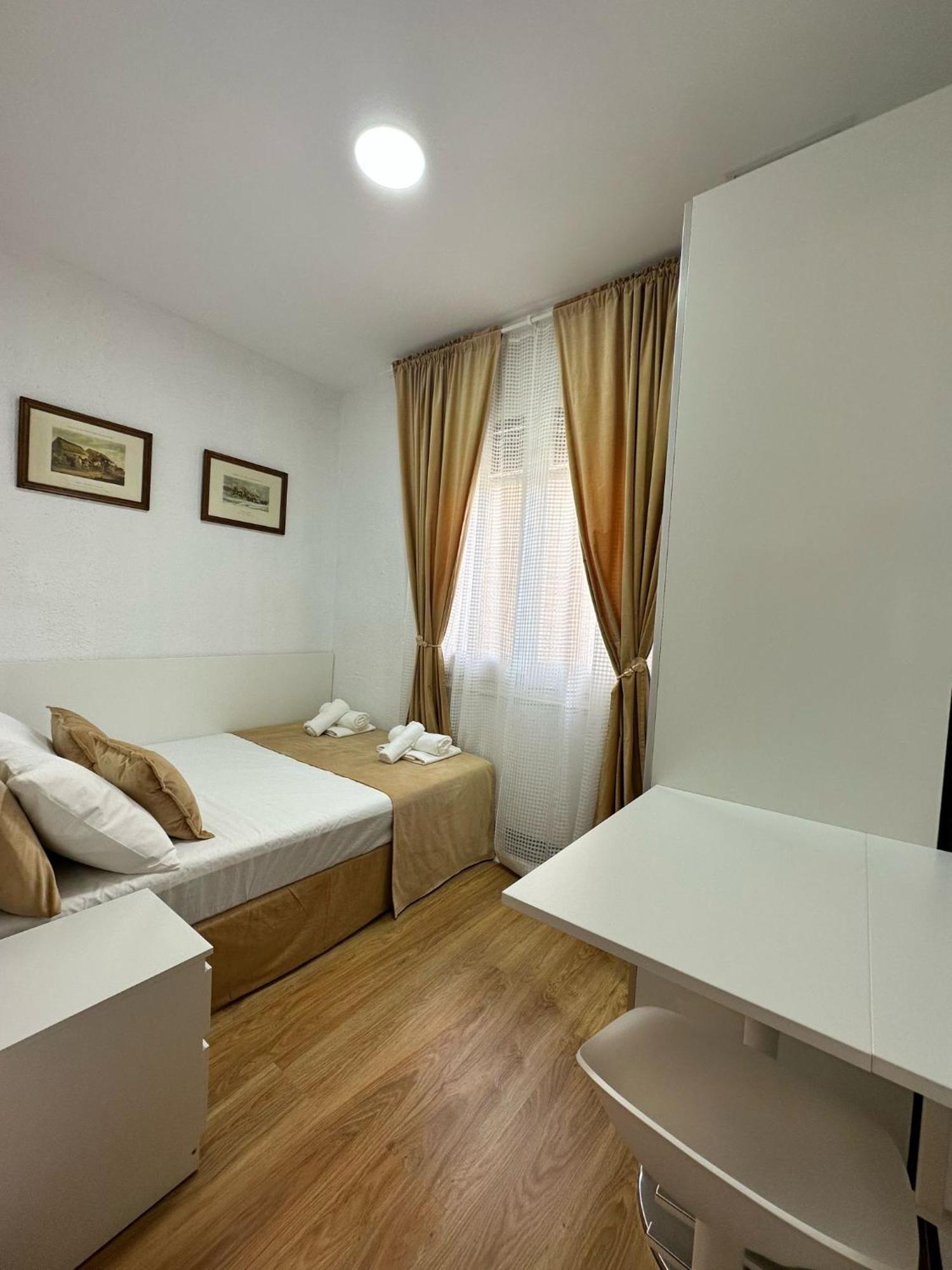 Apartamento Mi Casa Es Tu Casa L'Hospitalet de Llobregat Exterior foto